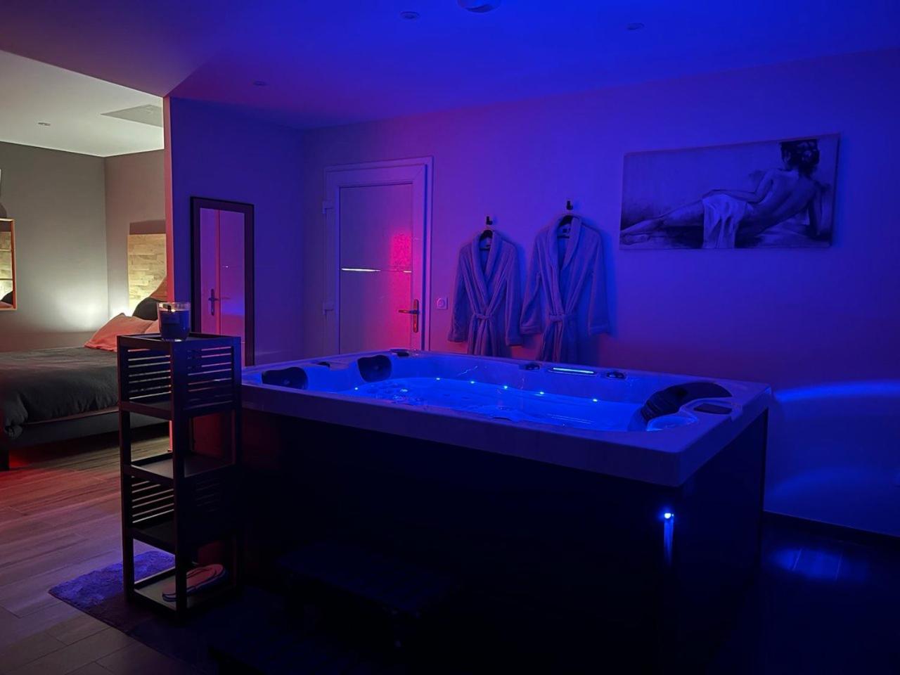 La Valentine Love Room Gites Des 3 Lavoirs Bourogne Dış mekan fotoğraf